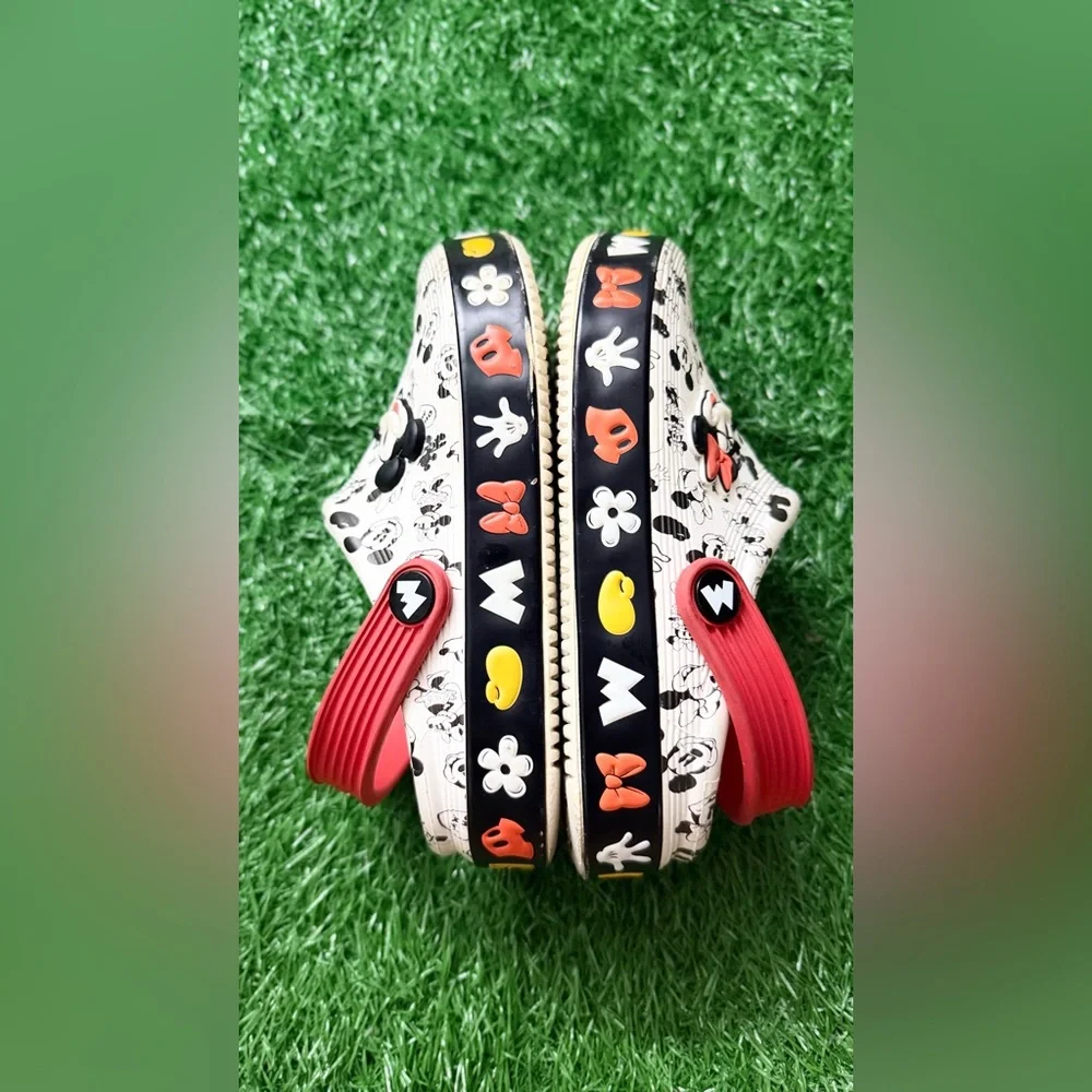 Crocs‎ Disney Kids Clogs - Red & White Mickey Mouse Size C-12